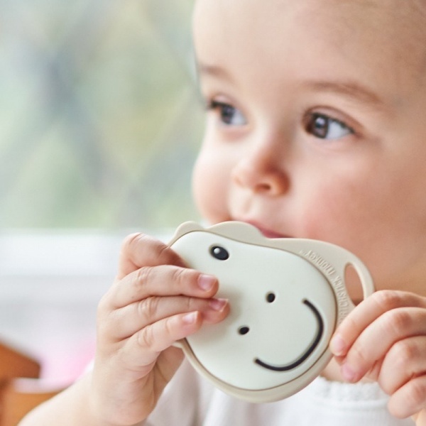 Прорізувач Matchstick Monkey Жирафа коричнева Bio Cote 8 см (MM-FGT-001)