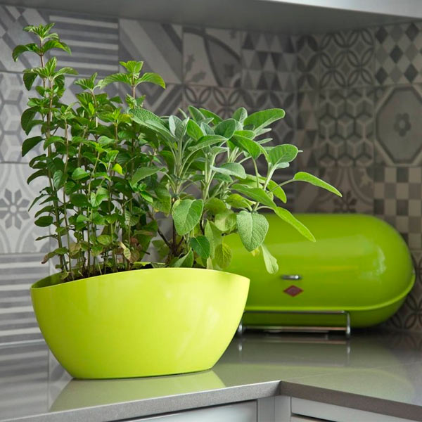 Кашпо пластиковое Lamela Луна овальный 6,6л лимонный (633) 