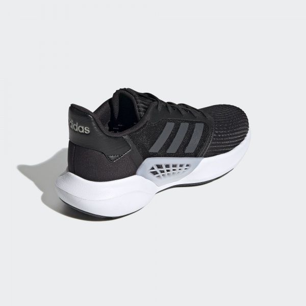 Кроссовки Adidas VENTICE EH1140 р.5,5 черный