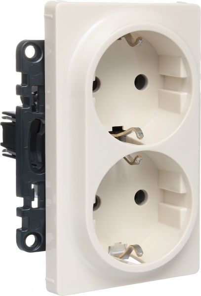 Розетка двойная с заземлением Legrand Life без шторок кремовый 753227