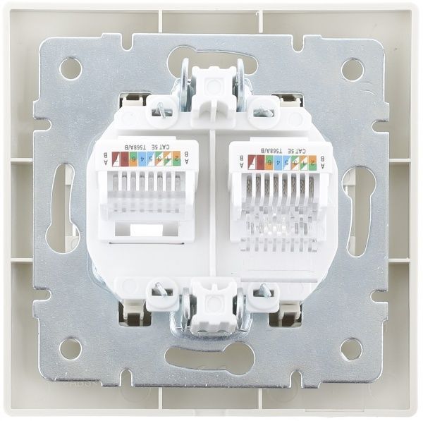 Розетка комп’ютерна подвійна UP! (Underprice) One Plus крем 706-0303-141