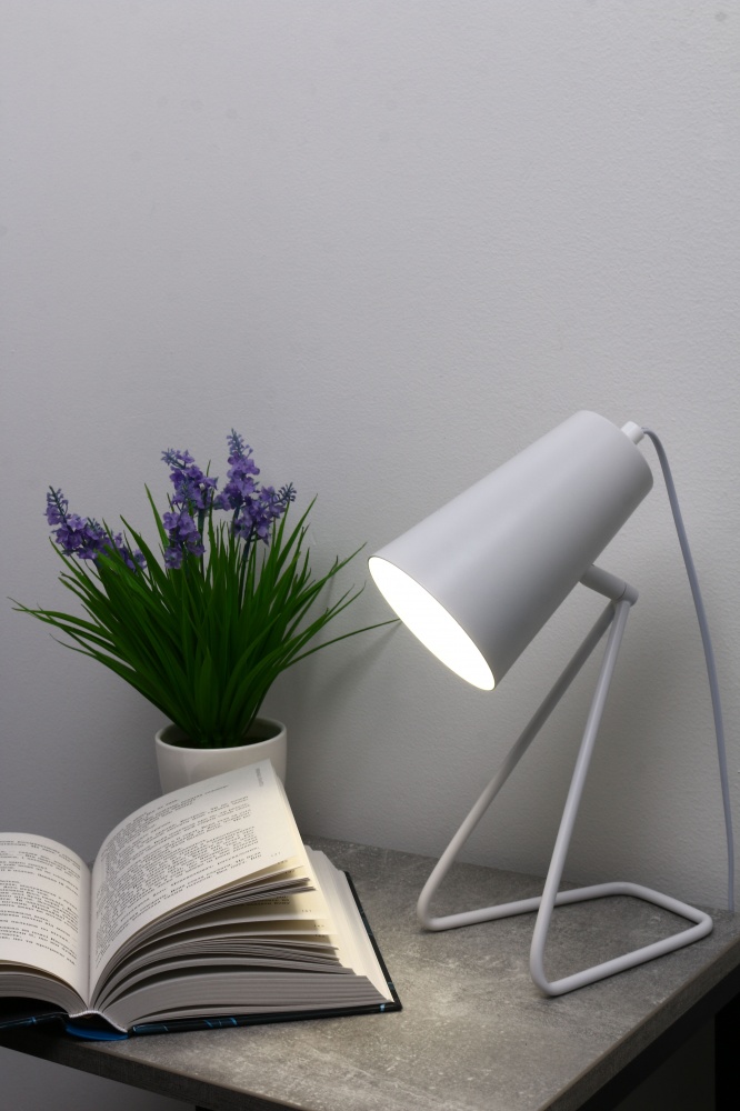 Настольная лампа Luna 15 Вт E14 белый ML-L112-B