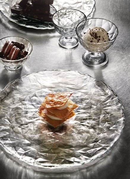 Блюдо сервірувальне Diamond 33 см Bormioli Rocco 