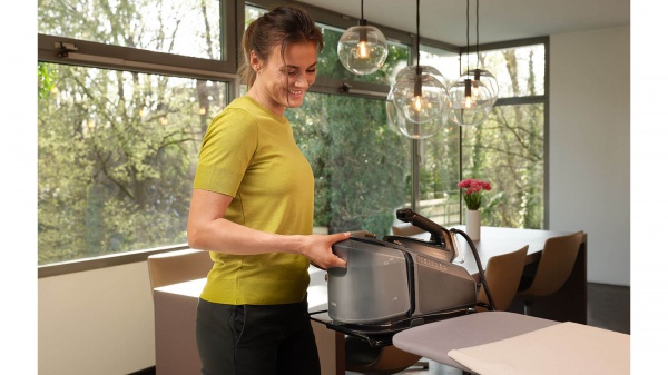 Прасувальна система Braun IS7286BK CareStyle 7 Pro 