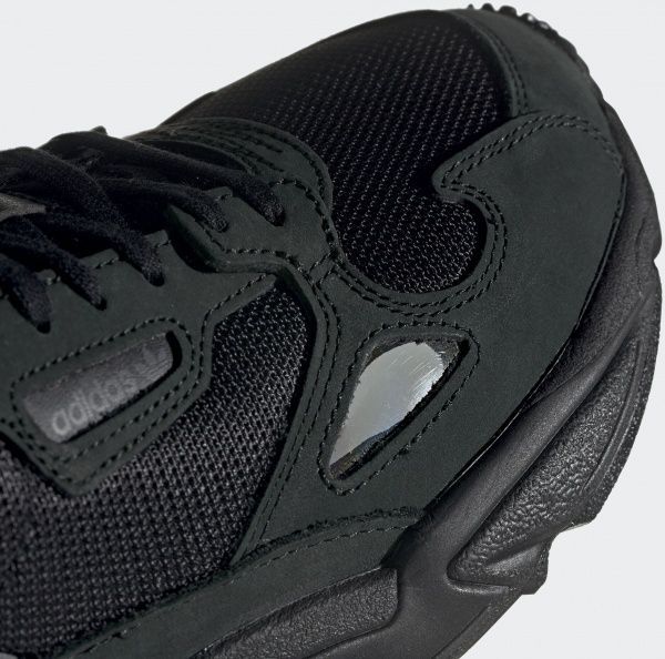Кроссовки Adidas FALCON W G26880 р.UK 4