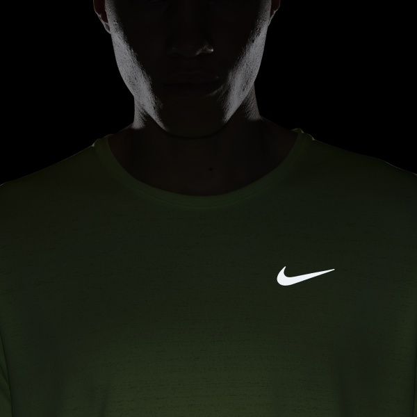 Футболка Nike M NK DF MILER TOP SS CU5992-358 р.2XL лайм