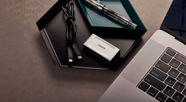 SSD-накопичувач Kingston XS2000 1000GB Portable USB Type-C 3D V-NAND (SXS2000/1000G) 