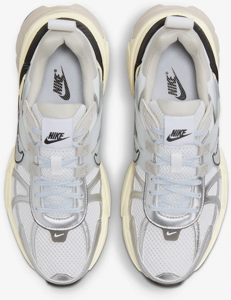 Кросівки жіночі демісезонні Nike V2K RUN FD0736-100 р.40,5 біло-сірі