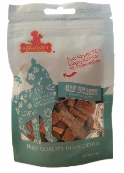 Снеки Yalute Foods Salmon Dices кубики из лосося 50 г