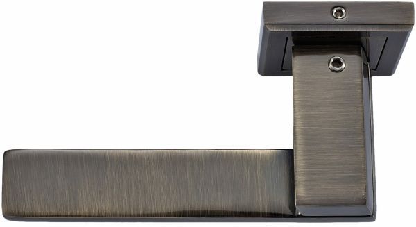 Ручка на розетці  MVM Z-1324 стара бронза