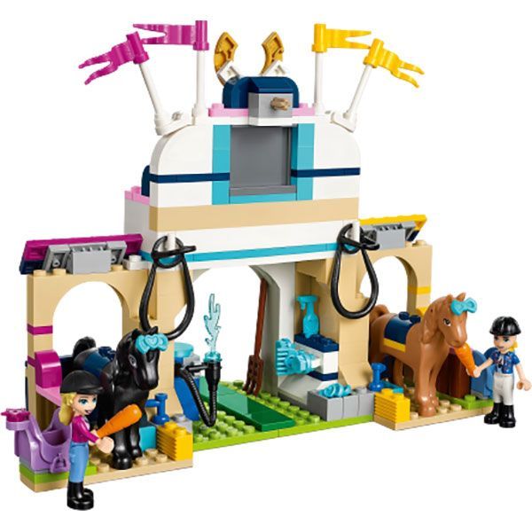 Конструктор LEGO Friends Стефані на скачках 41367