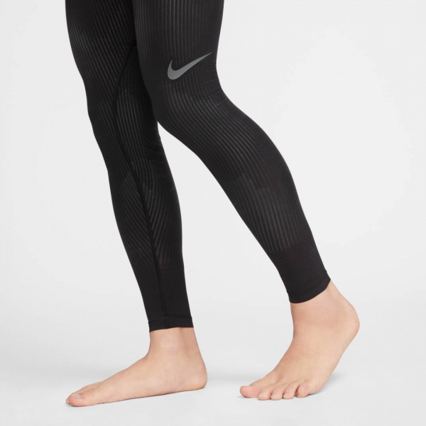 Лосини Nike M NP DFADV RECOVERY TIGHT NPC DD1705-010 р.S чорний
