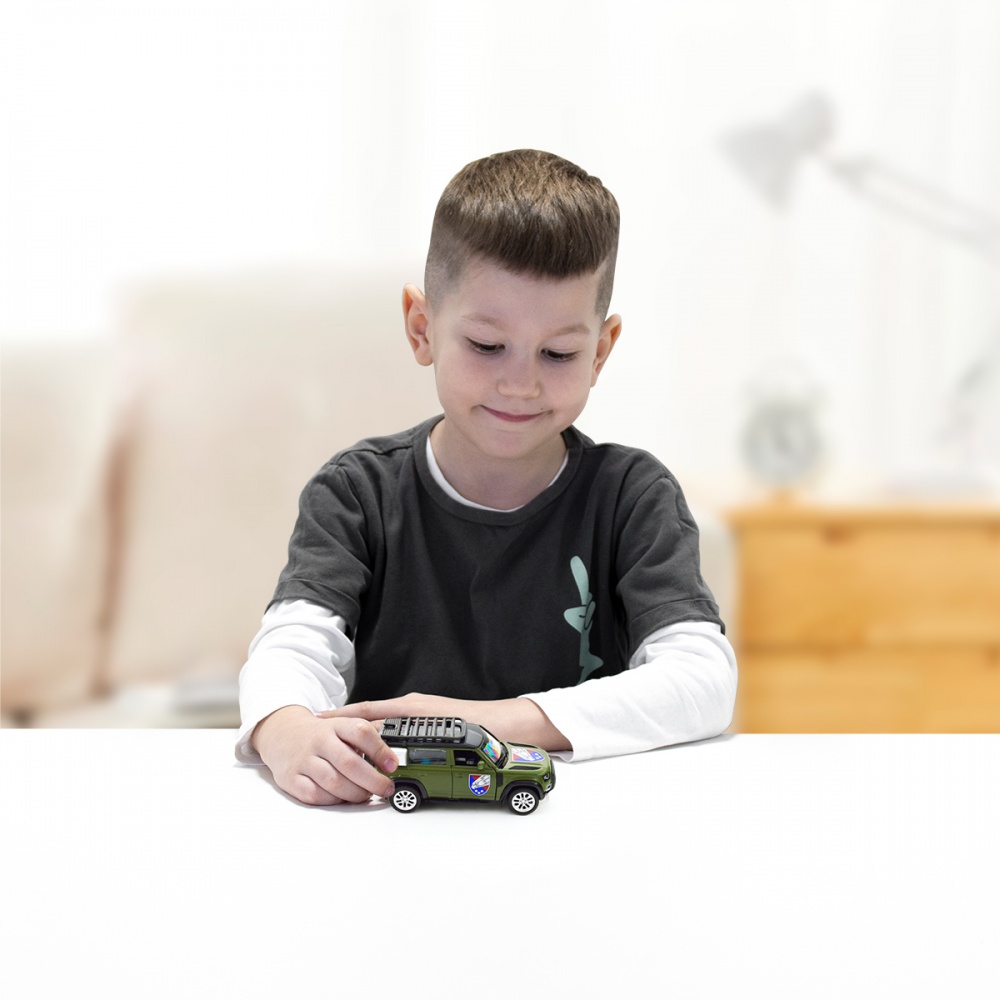 Автомодель TechnoDrive 1:32 серии Шевроны Героев Land Rover Defender 110 25 ОВДБр 250289M