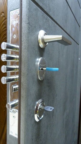 Двері вхідні Булат Максимум 158 бетон темний 2050x850мм праві