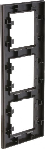 Рамка тримісна Makel Karea вертикальна коричневий