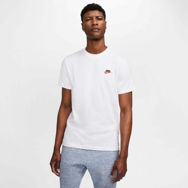 Футболка Nike CLUB TEE AR4997-100 р.M белый