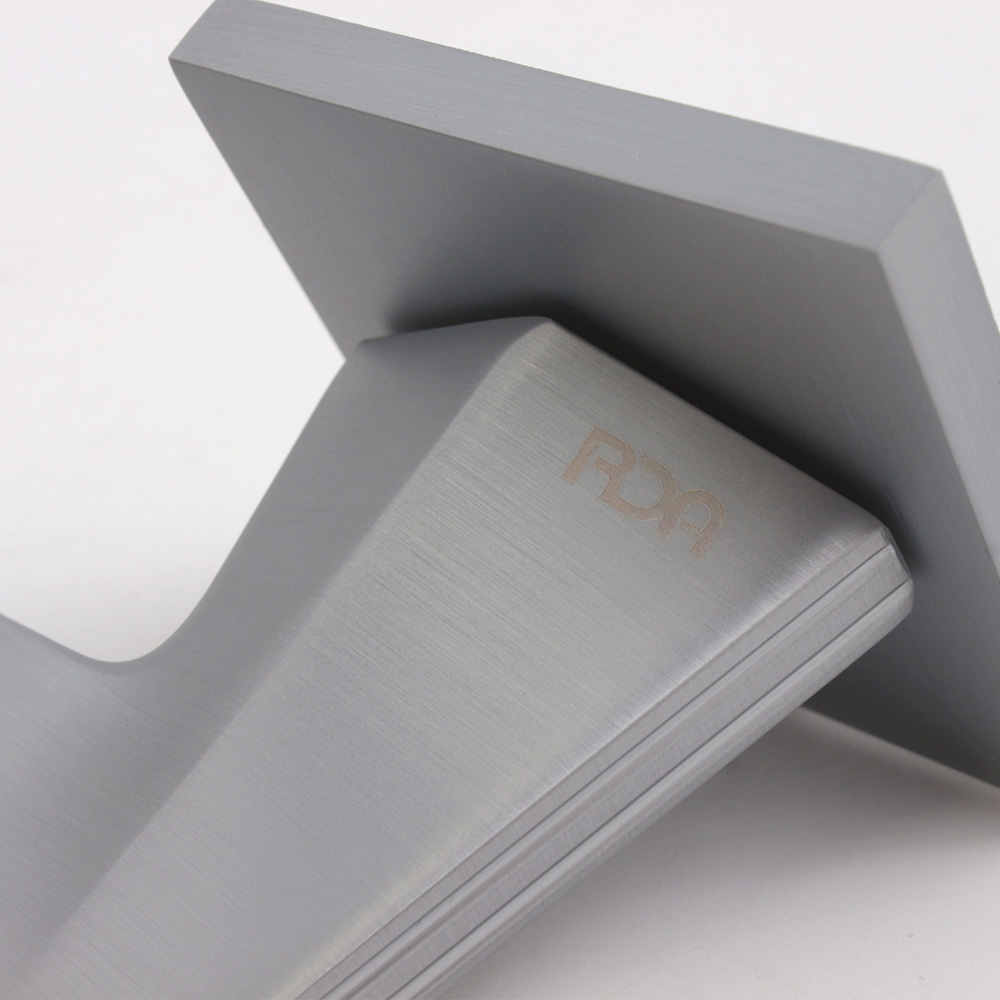 Ручка на розетці RDA Apollo брашований матовий хром