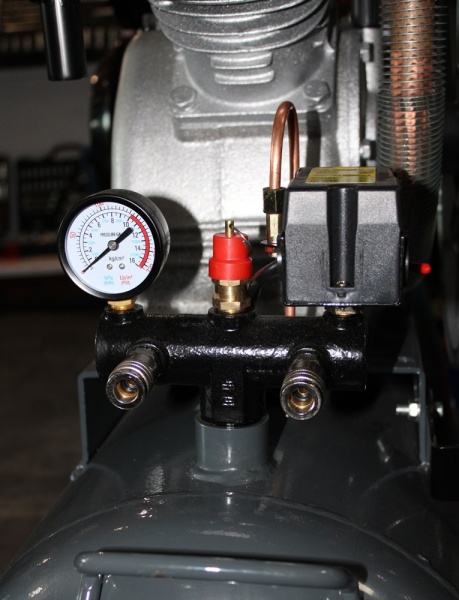 Компресор GTM KC2090A-120L 27158