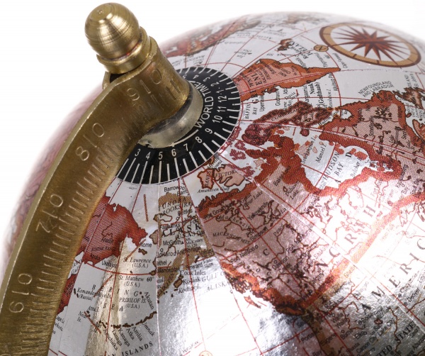 Глобус декоративный 21,5 см в ассортименте A54910150