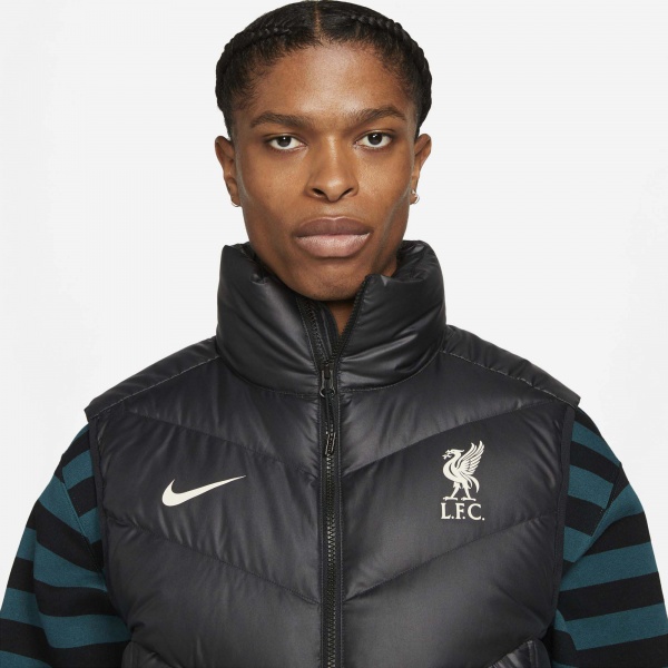 Жилет Nike LFC M NSW DWN FILL WR VEST DA9774-010 р.M черный