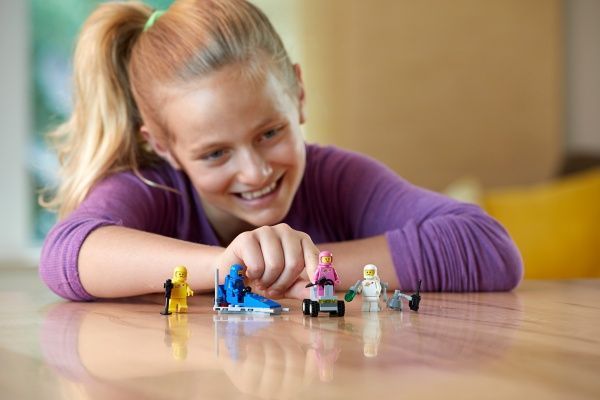 Конструктор LEGO Movie Космический отряд Бенни 70841