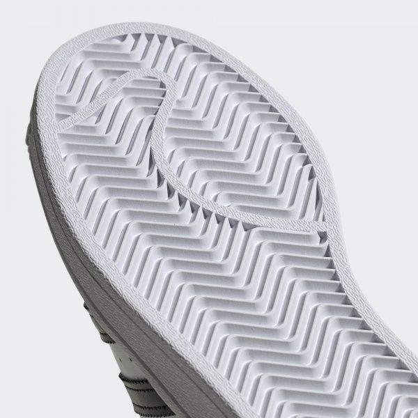 Кроссовки Adidas SUPERSTAR J FU7712 р.4,5 белый