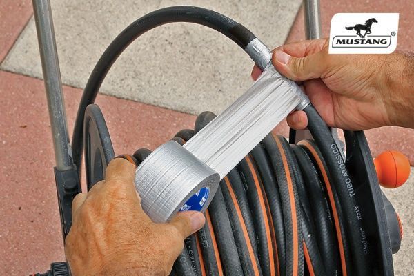 Лента клейкая хозяйственная универсальная серая 50 мм х 10 м Mustang 