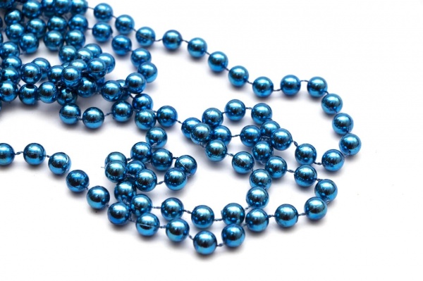 Бусы для елки синее 10 мм х 8 м 890087