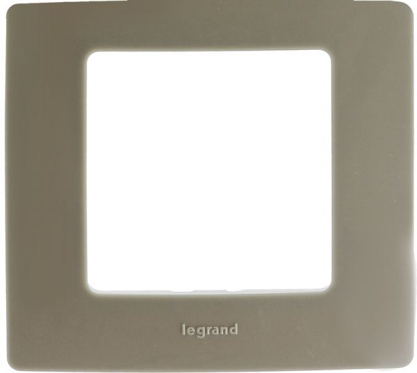 Рамка Legrand Etika універсальна світла галька 672521