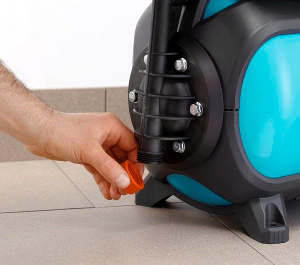 Насосна станція Gardena автоматична 5000 1755-20 