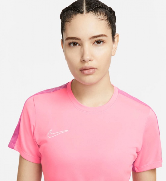 Футболка Nike DRI-FIT ACADEMY SOCCER DX0521-606 р.S рожевий