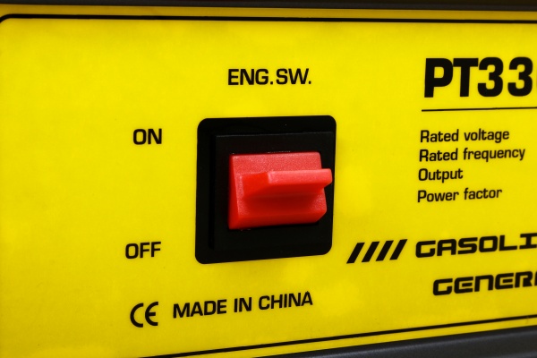 Электрогенераторная установка OKAYAMA 2,5 кВт / 2,8 кВт 230 В PT-3300 бензин