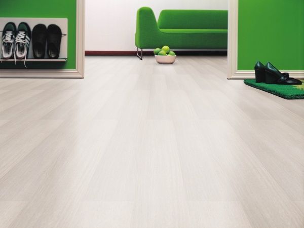 Ламінат PARADOR Євро Клік 1743399 дуб світлий 32/АС4 1285x194x8 мм