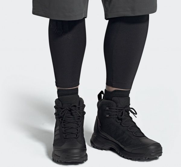 Черевики Adidas TERREX FROZETRACK M AC7841 р. UK 12,5 чорний