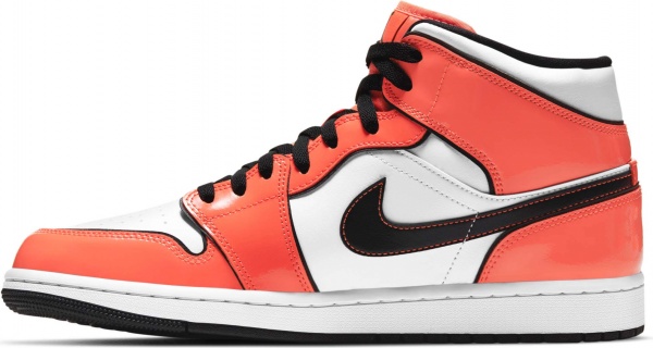 Кроссовки Jordan AIR JORDAN 1 MID SE DD6834-802 р.US 9 коралловый