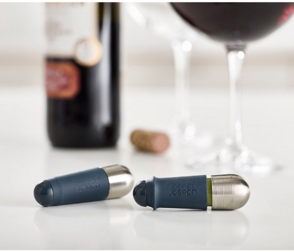 Набір корків для пляшок силіконових BarWise 7,7х2,4х2,4 см 2 шт. сині Joseph Joseph