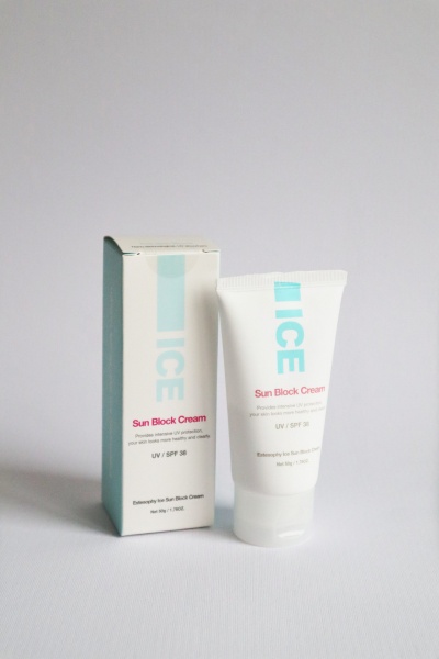 Крем для лица день-ночь Sarangsae Estesophy Ice Sun Block Cream SPF38 50 мл50 г