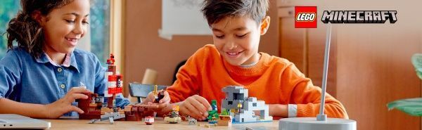 Конструктор LEGO Minecraft Приключения на пиратском корабле 21152