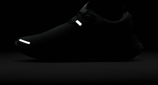 Кроссовки Nike REACT MILER SHIELD CQ7888-003 р.US 9 черный