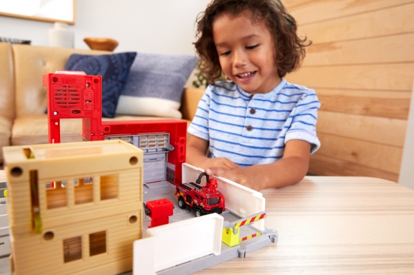 Игровой набор Matchbox Пожарная часть HBD76