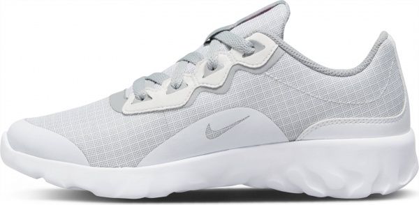 Кроссовки Nike EXPLORE STRADA BG CD9017-102 р.US 5Y белый
