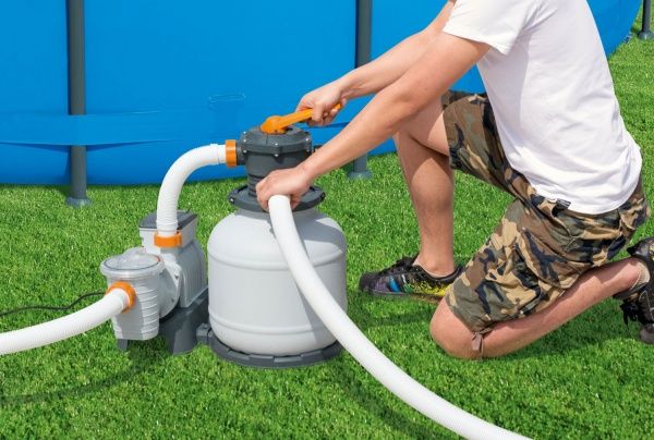 Фильтр-насос для бассейна Bestway песочный 7751 л/ч 58499