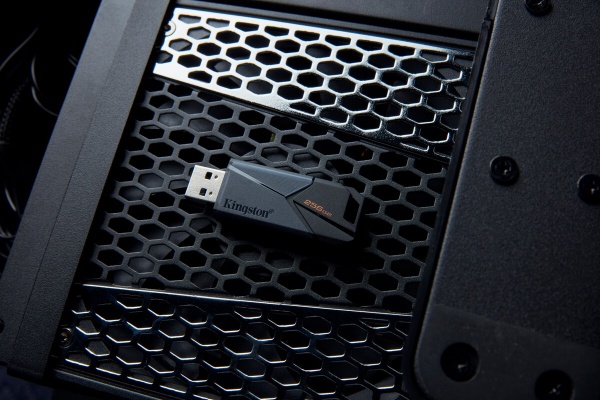 Флеш-память USB Kingston DataTraveler Exodia Onyx 256 ГБ USB 3.2 black (DTXON/256GB) 