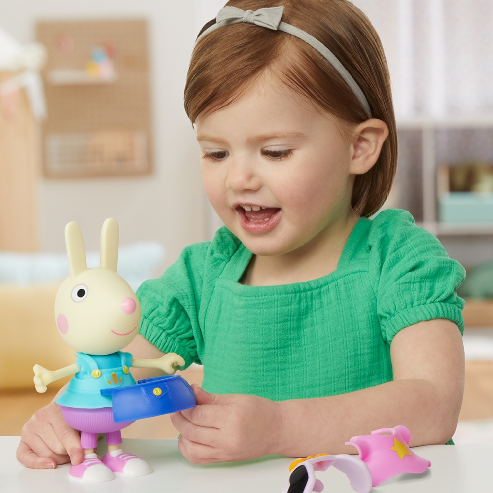 Ігровий набір Peppa Figurines Одягни Ребекку G0329