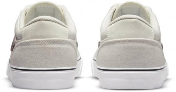 Кроссовки Nike DM3513-100 р.US 10,5 белый