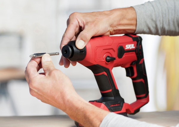 Перфоратор SKIL RH1E3810CA