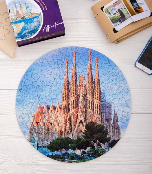 Пазл дерев'яний Саграда Фамілія 40 см PuzzleUp 