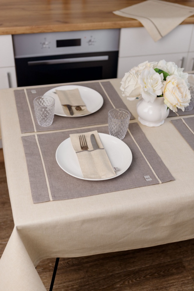 Скатерть Магнолия 133x220 см ваниль La Nuit