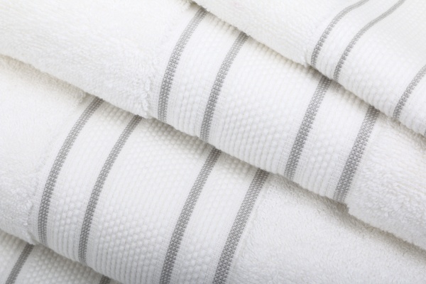 Рушник Villa 30x50 см білий із сірим Sous Dias 