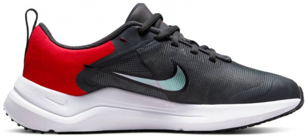 Кроссовки Nike NIKE DOWNSHIFTER 12 DM4194-001 р.40 черный